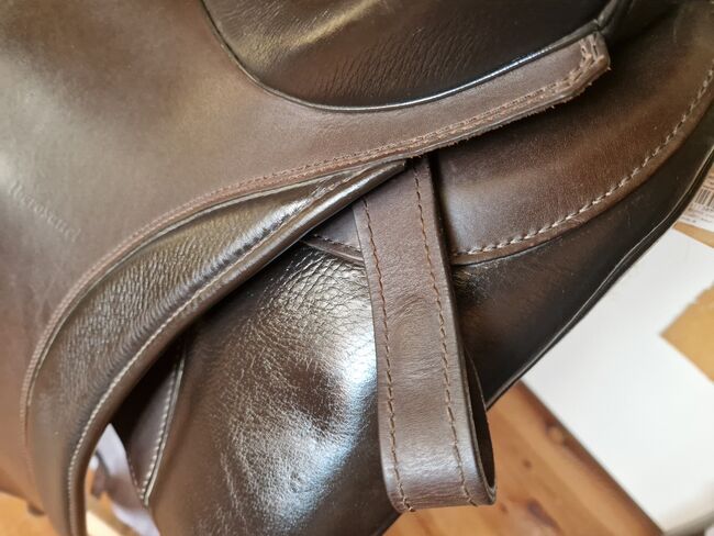 Ibero Royal Classic 18" schwarz/d-braun, Ibero Royal Classic, S. Augustin, Baroque Saddle, Aresing , Image 6