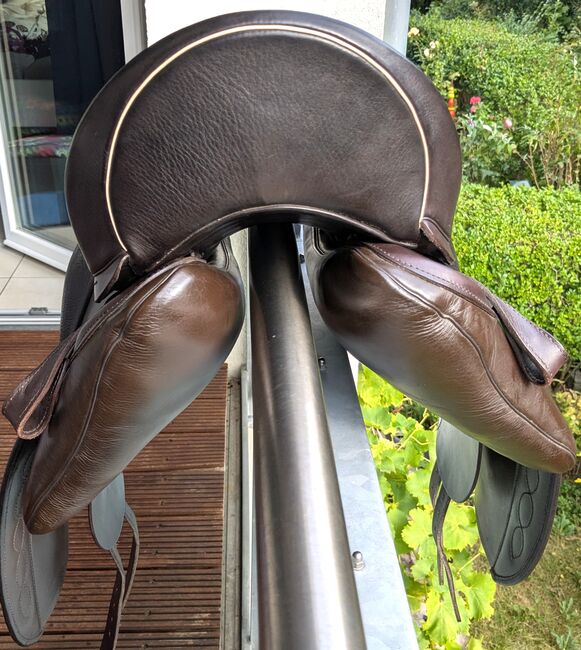 Iberosattel Sevilla Classic 17,5, Ibersosattel Sevilla Classic, Ann-Kristin Wilhelm, Dressage Saddle, Kiel, Image 4