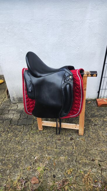 Iberosattel Amazona Dressage 17,5 Sattel Ibero Spanisch Dressursattel, Iberosattel Amazona Dressage , Nadine Semrau, Baroque Saddle, Kreuzlingen, Image 3