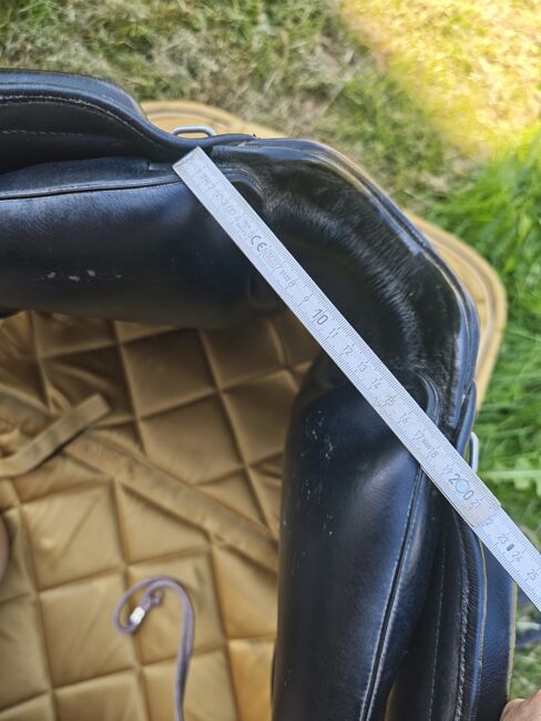 Iberosattel Amazona Dressage 3000 17,5 Zoll Sommer SAttel, Iberosattel Amazona Dressage Comfort 3000 , Nadine Semrau, Barocksattel, Kreuzlingen, Abbildung 9