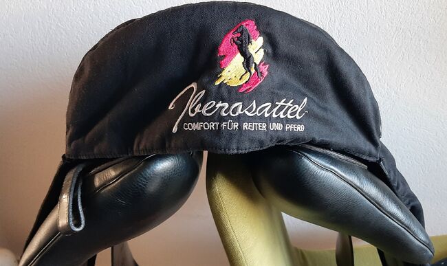 Iberosattel : Còrdoba Comfort - Premium line Dressur - Glattleder 18 schwarz - wie neu, Iberosattel Còrdoba Comfort - Premium line Dressur, Ruth Sauder, Dressage Saddle, Kriechenwil, Image 6