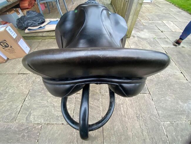 Ideal GP saddle 17.5 XXW-XXXW flat back, Ideal GP, Lauren Glen, All Purpose Saddle, Brough, Image 2