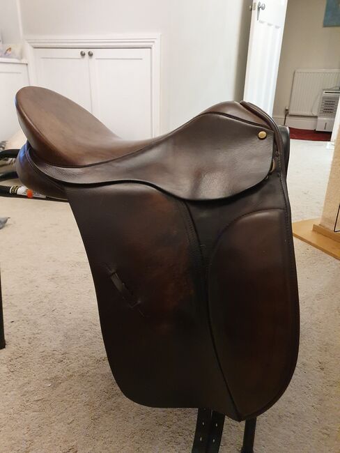 Ideal Jessica Dressage saddle 17 1/2" MW, Ideal Jessica, Kerrie , Dressage Saddle