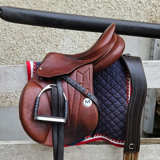 Ich verkaufe meinen wenig gebrauchten Meyer Springsattel Komplett, Meyer Springsattel gr. 17 , Marlies Hüser, Jumping Saddle, Untersiggenthal