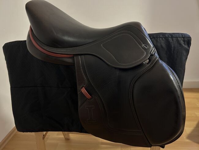 Ikonic Classic Evolution Springsattel 17 Zoll braun/rot, Ikonic Ikonic Classic Evolution , J.Thullen, Jumping Saddle, Weisel
