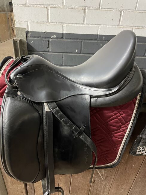 Ikonic Dressursattel 17 Zoll, Ikonic  Classic 1601, D. P., Dressage Saddle, Elsdorf , Image 2