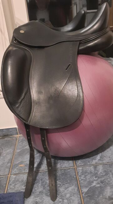 Ikonic Dressursattel Pro Line 17,5", Ikonic Pro Line, Mona, Dressage Saddle, Trebur, Image 4