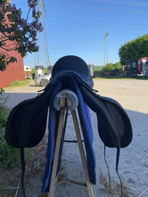 Ikonic Dressursattel, Samira Alves de Jesus , Dressage Saddle, Baden-Baden , Image 4
