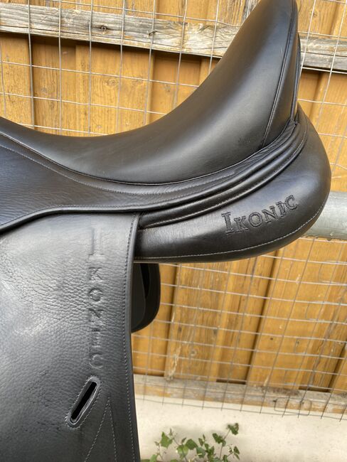 IKONIC Dressursattel Evolution 17,5 schwarz Pro Evolution D04, Ikonic Pro Evolution D04, Steffi, Dressage Saddle, Uttenreuth, Image 13