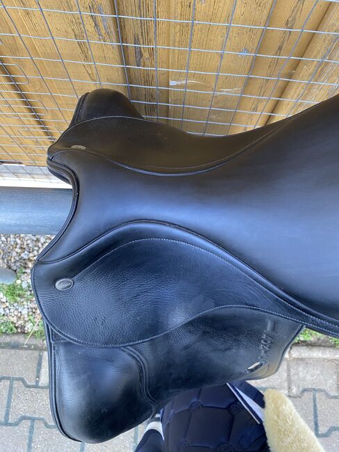 IKONIC Dressursattel Evolution 17,5 schwarz Pro Evolution D04, Ikonic Pro Evolution D04, Steffi, Dressage Saddle, Uttenreuth, Image 12