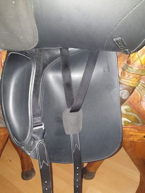 Ikonic Dressursattel neuwertig, Ikonic  Light Hybrid , Jess, Dressage Saddle, Neuwied , Image 6