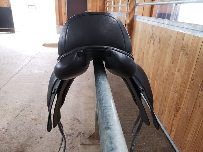 Ikonic Elite Dressursattel 17 Zoll, Ikonic Elite, Eileen, Dressage Saddle, Frankfurt, Image 4