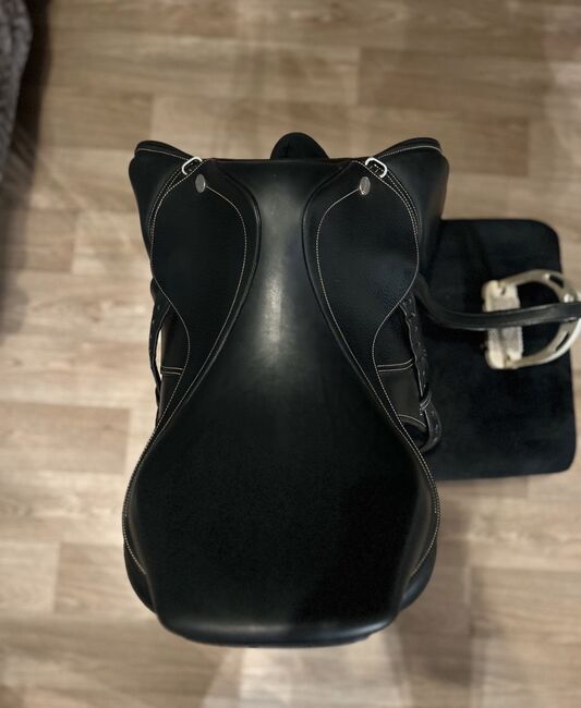 Ikonic Elite V2 Springsattel 17,5 Zoll, Ikonic  Elite V2, Julian Löhlein, Jumping Saddle, Königs Wusterhausen, Image 10