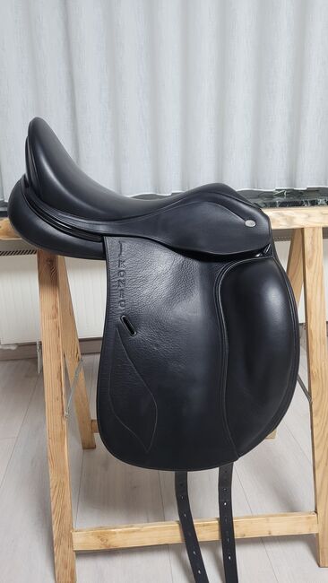 Ikonic Evolution D04 17,5 Dressursattel, Ikonic Evolution Pro D04, Christine, Dressage Saddle, Haltern am See, Image 2