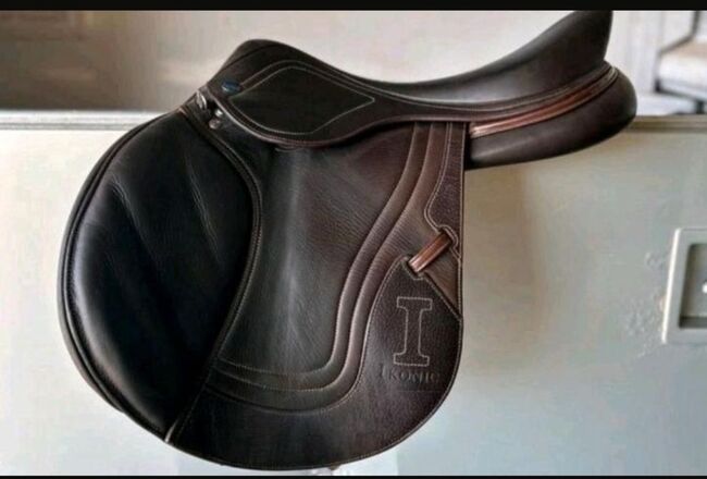 Ikonic Evolution Springsattel, Ikonic Evolution, Melanie, Jumping Saddle, Südlohn