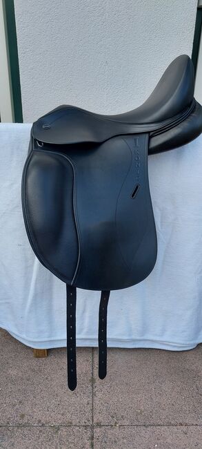 Ikonic Evolution Plain, Ikonic Evolution Plain Classic, Claudia, Dressage Saddle, Horst