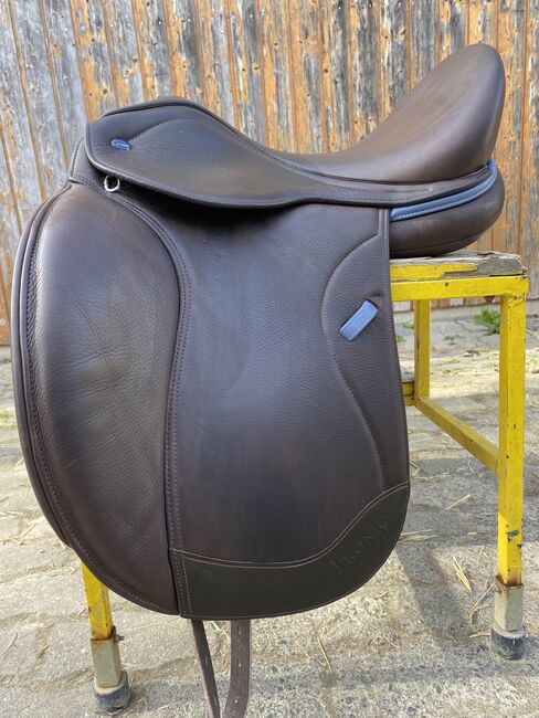 Ikonic Light Dressursattel 17‘, Ikonic  Light , Lisa , Dressage Saddle, Calden 