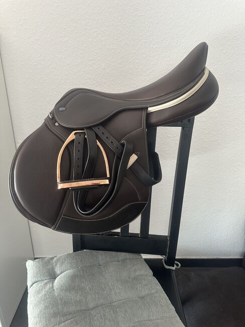 Ikonic light Springsattel braun 17,5 Zoll, Ikonic Light, Yara Simson, Springsattel, Wathlingen