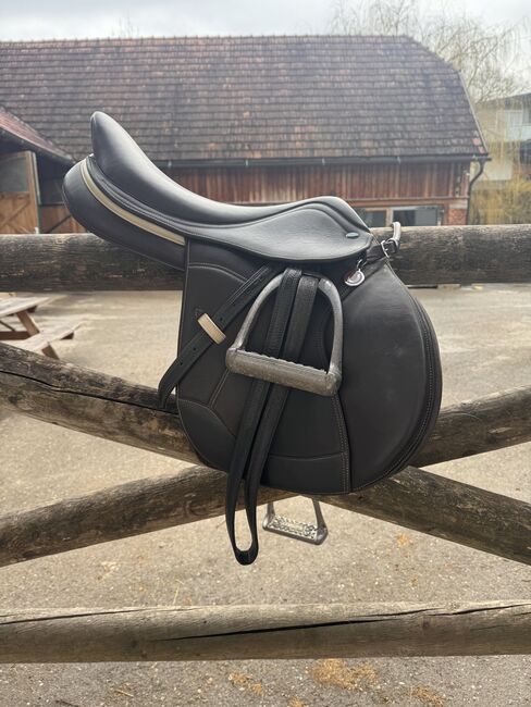 Ikonic light VVS Sattel, Iconic Iconic „Light“, Larissa Lea, All Purpose Saddle, St. Pölten, Image 12