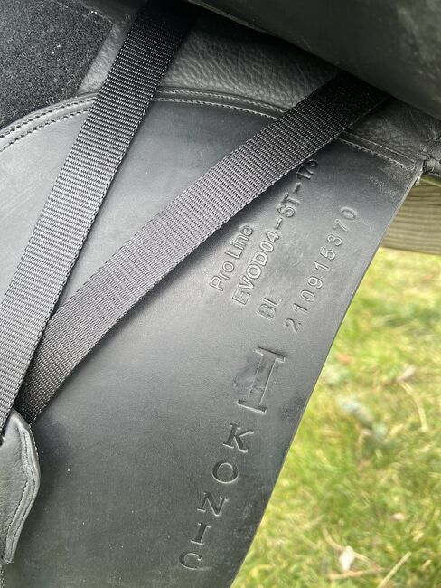 IKONIC Pro Line Evolution Dressursattel D04 17,5 wNEU 09/2021 Klettpauschen Vollleder, IKONIC Pro Evolution , Jasmin, Dressage Saddle, 74538 Rosengarten, Image 2