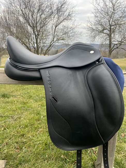 IKONIC Pro Line Evolution Dressursattel D04 17,5 wNEU 09/2021 Klettpauschen Vollleder, IKONIC Pro Evolution , Jasmin, Dressage Saddle, 74538 Rosengarten, Image 6