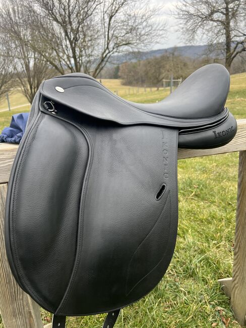 IKONIC Pro Line Evolution Dressursattel D04 17,5 wNEU 09/2021 Klettpauschen Vollleder, IKONIC Pro Evolution , Jasmin, Dressage Saddle, 74538 Rosengarten, Image 8