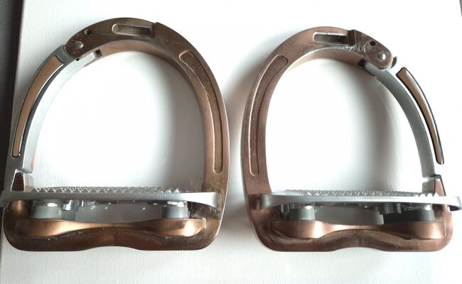 IKONIC Sicherheitssteigbügel, Ikonic Sicherheitssteigbügel Aluminium, Birgit, Saddle Accessories, Oerlinghausen, Image 4