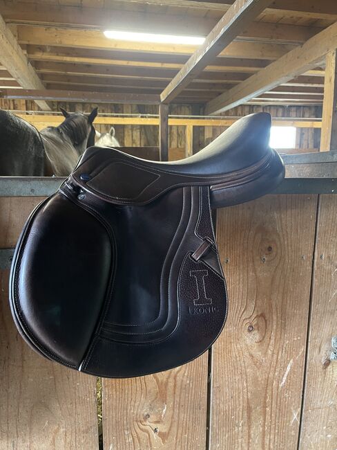 Ikonic springsattel, Ikonic Evolution , Leonie, Jumping Saddle, Schwarzenberg, Image 6