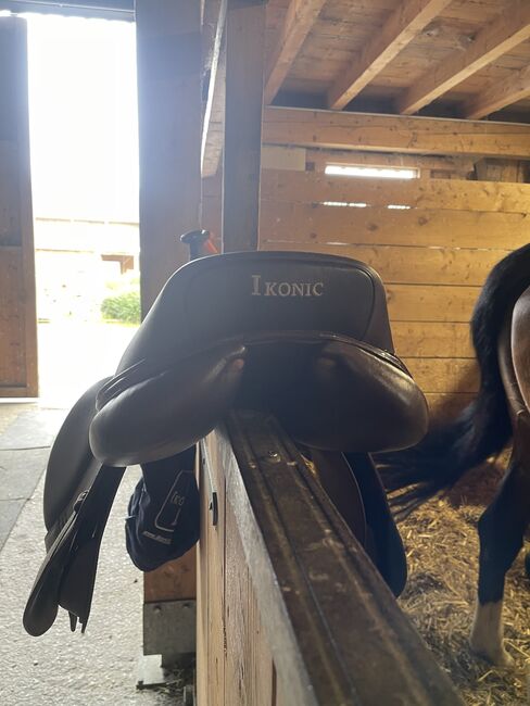 Ikonic springsattel, Ikonic Evolution , Leonie, Jumping Saddle, Schwarzenberg, Image 4