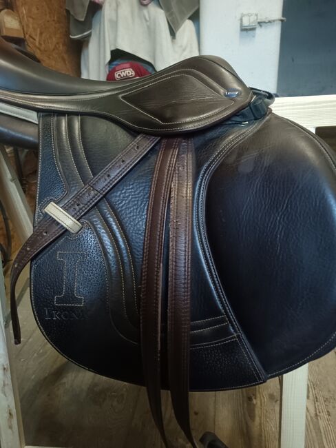 Ikonic Springsattel, Ikonic, Ines Kiss, Jumping Saddle, Wien, Image 2