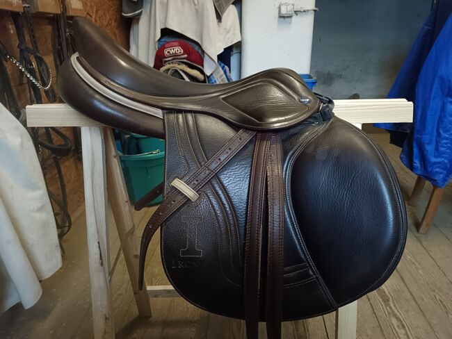 Ikonic Springsattel, Ikonic, Ines Kiss, Jumping Saddle, Wien, Image 3