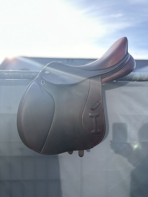 Ikonic Sprinsattel Elite Carbon Optik, Ikonic  Elite, Nadine Wahlers, Jumping Saddle, Achim, Image 6