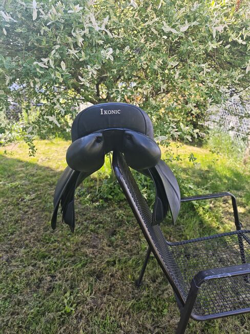 Ikonic VSD Evolution Line 17,5 Zoll Sattel, IKONIC EVOLUTION COMFORT VIELSEITIGKEITSSATTEL EVOA02, Nadine Semrau, All Purpose Saddle, Kreuzlingen, Image 7
