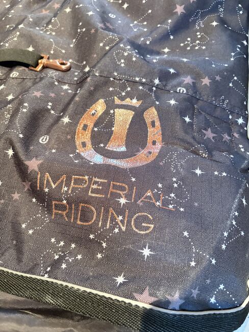 Imperial Riding High Neck Winterdecke 300g 125cm, Imperial Riding , Franzi, Derki dla konia, Korbach 