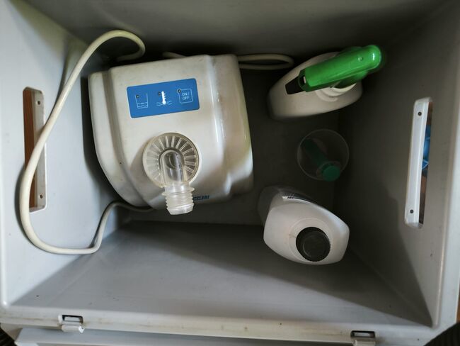 Inhalator Air One, Hippomed Ultraschall-Inhalator Air One, Gina, Pielęgnacja konia, Rümlang