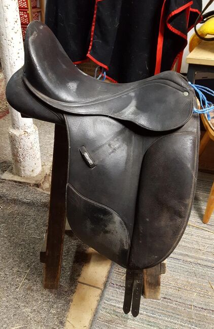 Isabell werth sattel mit clairsystem, Wintec Isabel Werth, Kirsten Pfeifer , Dressage Saddle, Mainz, Image 4