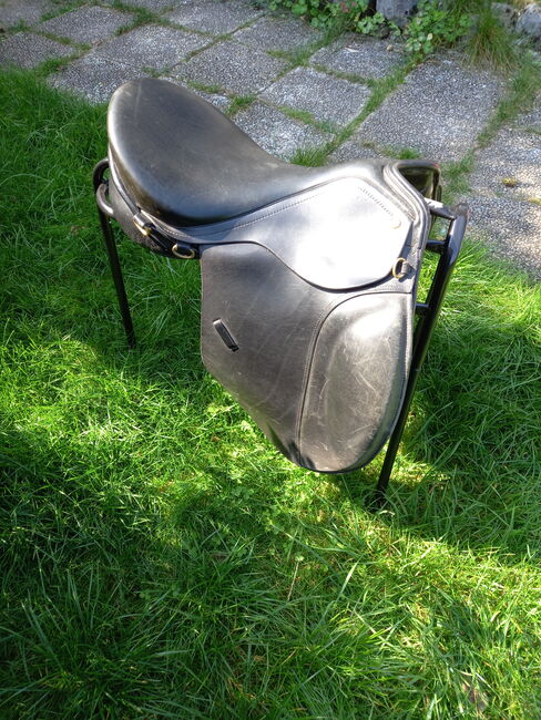 Islandsattel Töltsattel Dressursattel John Webb der Marke Loesdau, Loesdau / John Webb, Susanne , Dressage Saddle, Waakirchen, Image 6