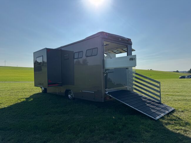 Iveco Pferdetransporter Daily 72-210 Automatik Wohnmobil, Iveco Iveco Daily, Gerhard Strobel (Dickenherr Trucks und Trailers), Horse Trailers, Baden-Württemberg - Unterschneidheim, Image 16