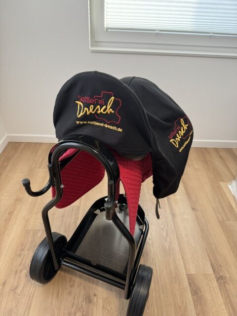 Biete 18 Zoll Sattel von Dresch mit Swarowski-Steinen, Dresch XT Flaz Verdades 18", Jörg Roth , Dressage Saddle, Korschenbroich 