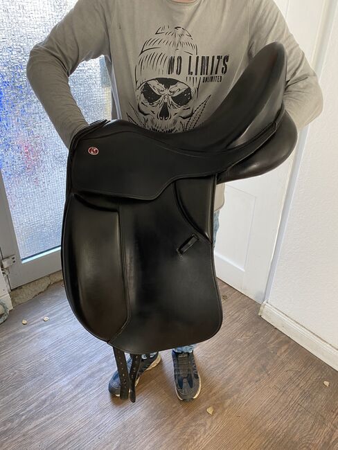 Kiefer Dressursattel, Kiefer  Lusitano Evo Exclusive DS Compact, Sophie humm, Dressage Saddle, Langelsheim, Image 2