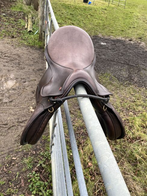 Jeffries Falcon brown GP saddle, Jeffries falcon, Sharon, All Purpose Saddle, Peterborough, Image 2