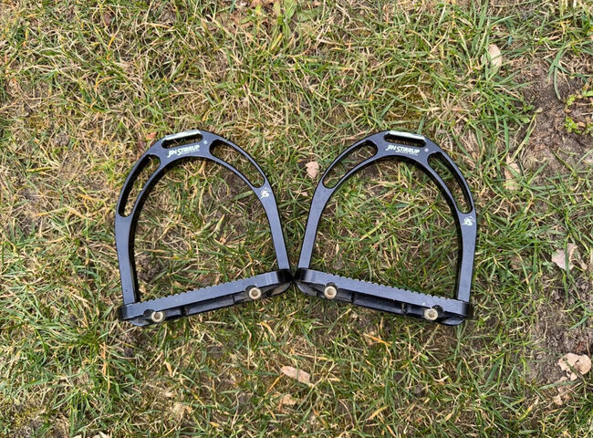 Jin Stirrup Steigbügel, Jin Stirrup , Karla Prokop, Saddle Accessories, Bad Oldesloe 