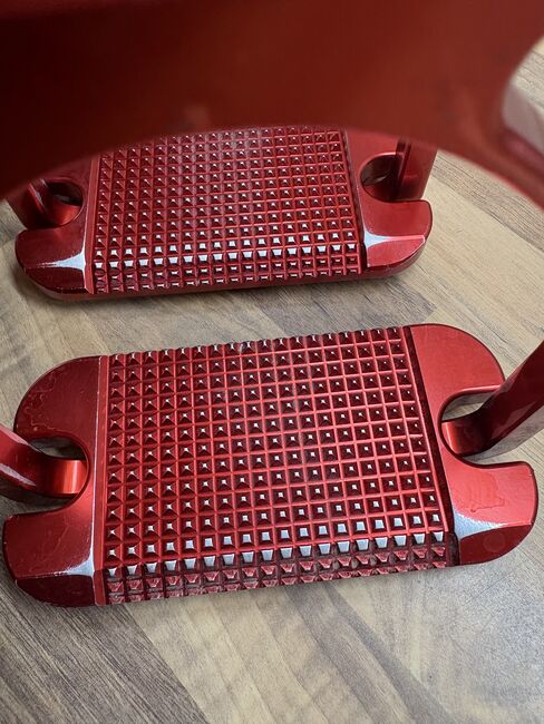 Jin Stirrup Steigbügel rot, Jin Stirrup, Nadine Seefried, Saddle Accessories, Madlitz-Wilmersdorf Wilmersdorf, Image 7