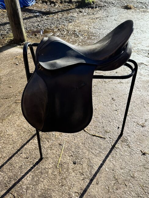 Job lot of saddles for sale, Michelle Statham, All Purpose Saddle, Altrincham , Image 5