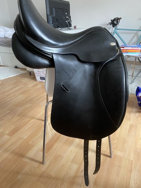 Jorge Canaves Dressursattel 17 Zoll, Jorge Canaves Tango , Lena S., Dressage Saddle, Kiel