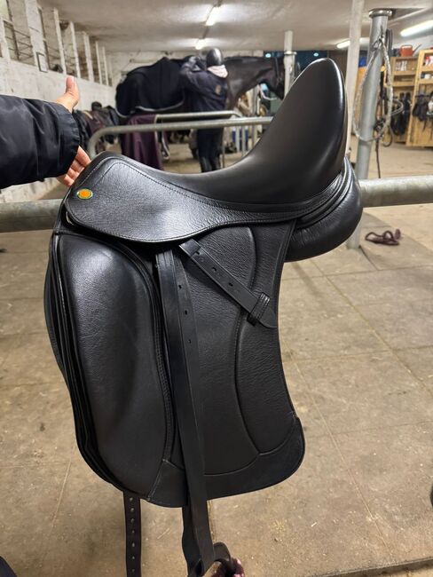 Jorge Canaves Dressur Sattel P3 17 Zoll, Jorge Canaves  P3, Farah, Dressage Saddle, Wiesbaden , Image 7