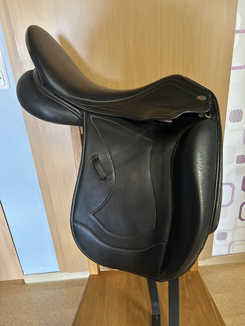 Jorge Canaves Monoblatt Dressursattel 17,5 Zoll, Leonie , Dressage Saddle, Prinzenmoor, Image 2