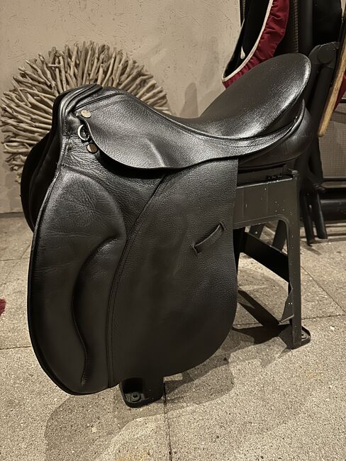 Jorge Canaves vries diamant VS 18“ 33/34er Kammer, Jorge Canaves vries diamant, Celine Schneider, All Purpose Saddle, Owschlag