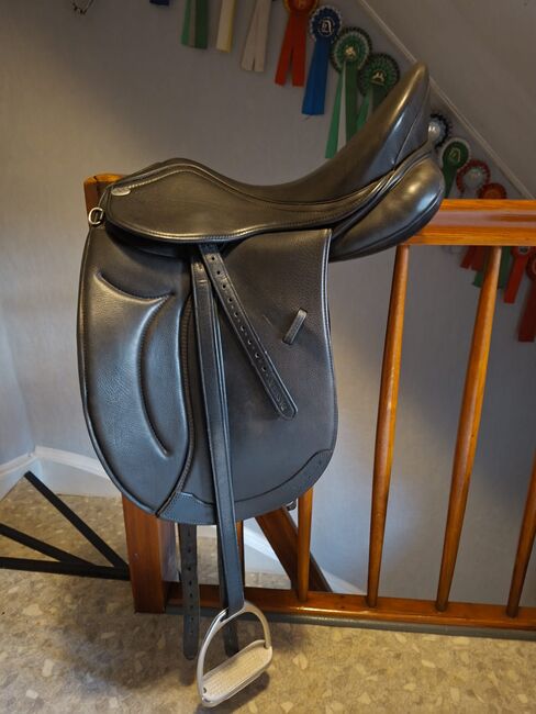 Sattel Jorge Cannavis, Jorge Cannavis Vries Diamant Dressur , Alexander, Dressage Saddle, Daaden