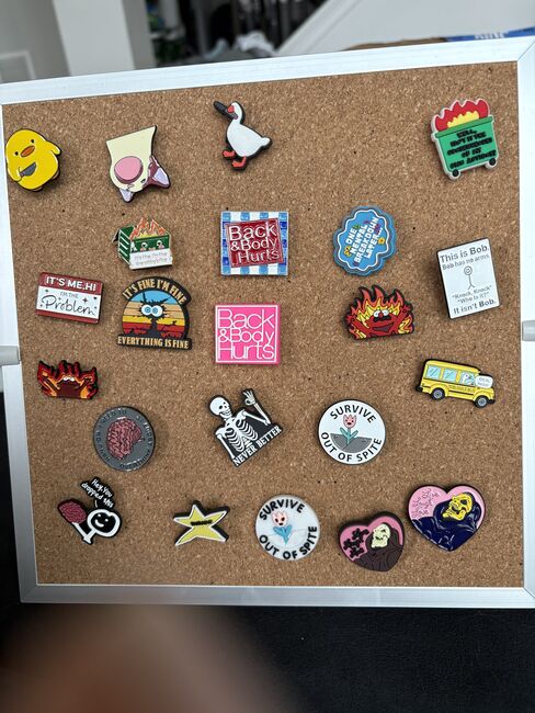 Jumper pins for holding numbers in saddle pads, Handmade, Sabrina Eisenbrei, Other, Alpharetta, Image 3